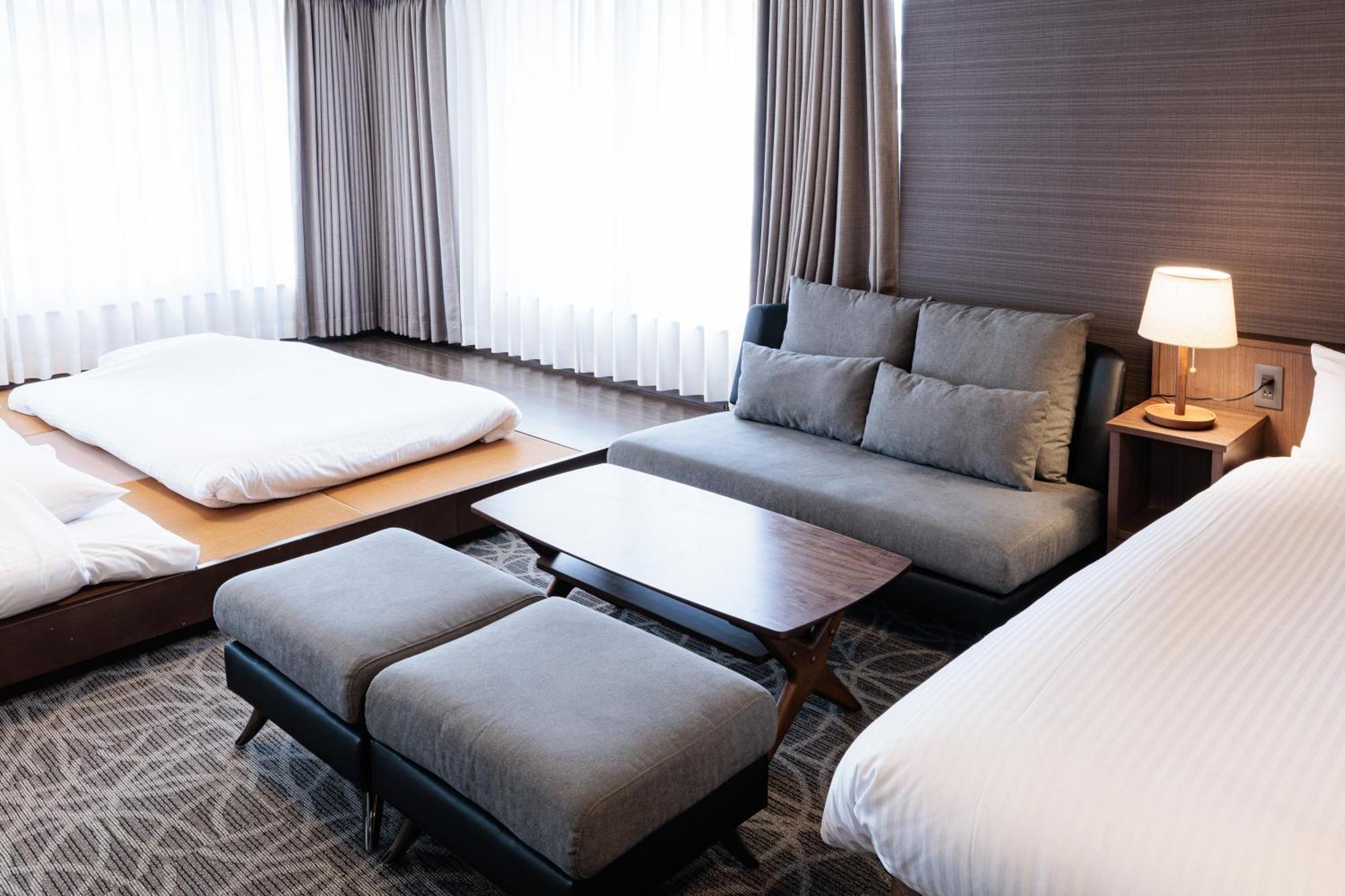 Hotel Silk Tree נגויה מראה חיצוני תמונה